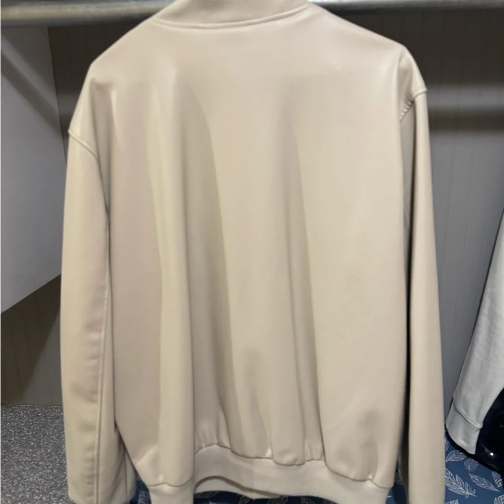 Zara Men's Cream Bomber Jacket - Picture 2 of 2